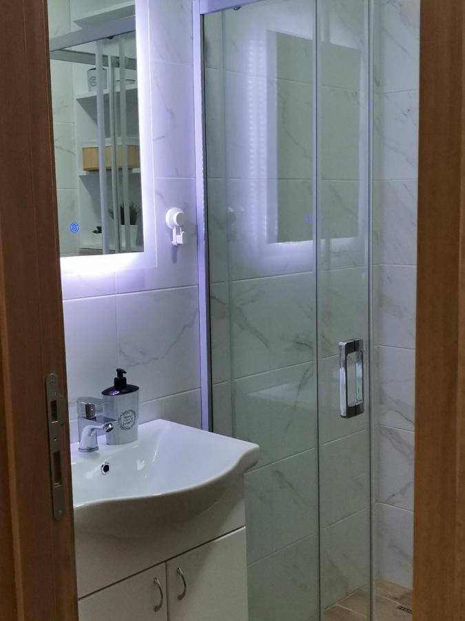 Bankovic Apartman Vrnjacka Banja Bagian luar foto